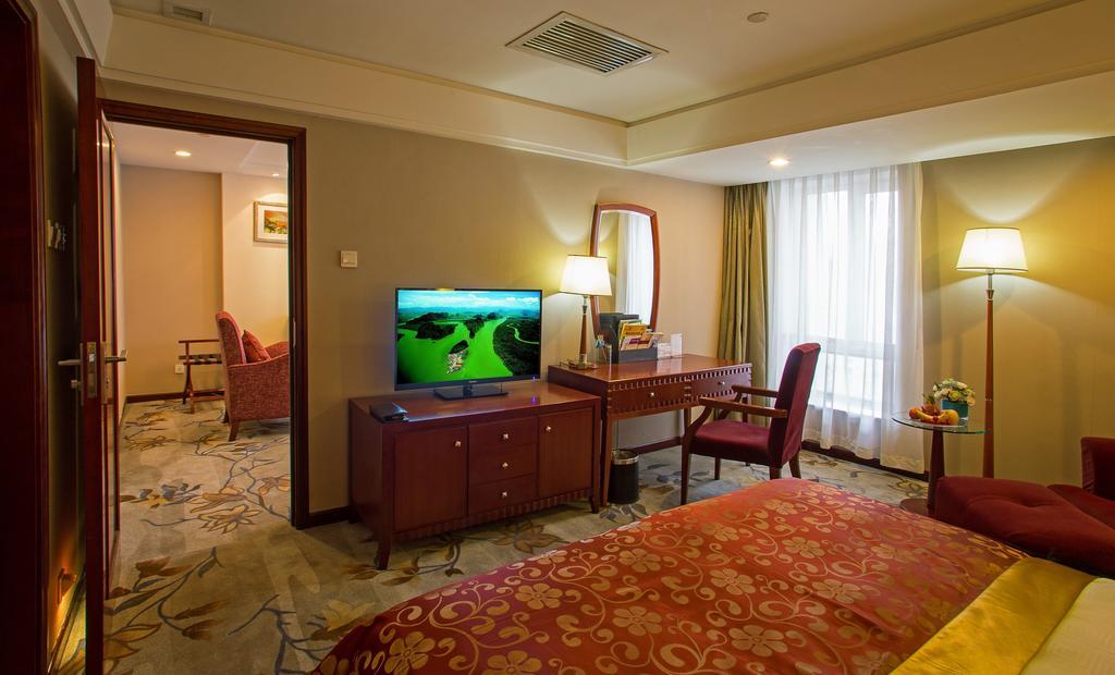 Guangye Jin Jiang Hotel Csingtao Kültér fotó