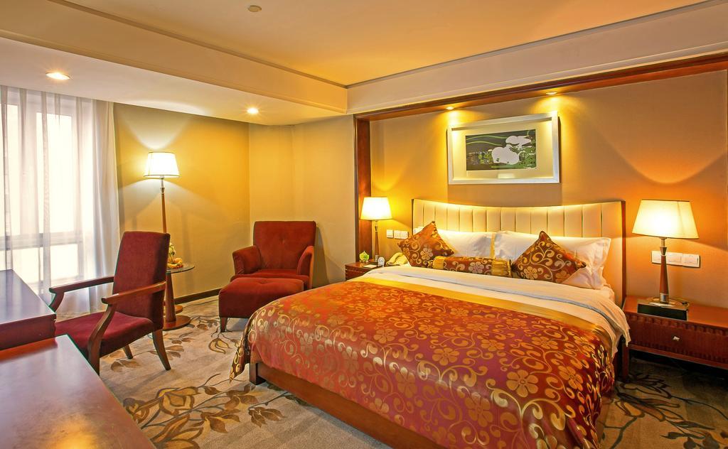 Guangye Jin Jiang Hotel Csingtao Kültér fotó